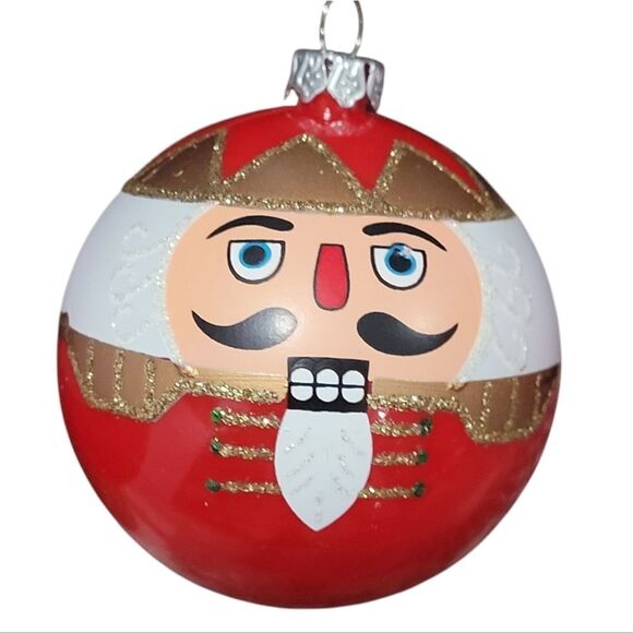 Bundle of handpainted Nutcracker ornaments - Picture 3 of 4